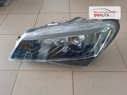 Levé přední světlo na škoda Superb III